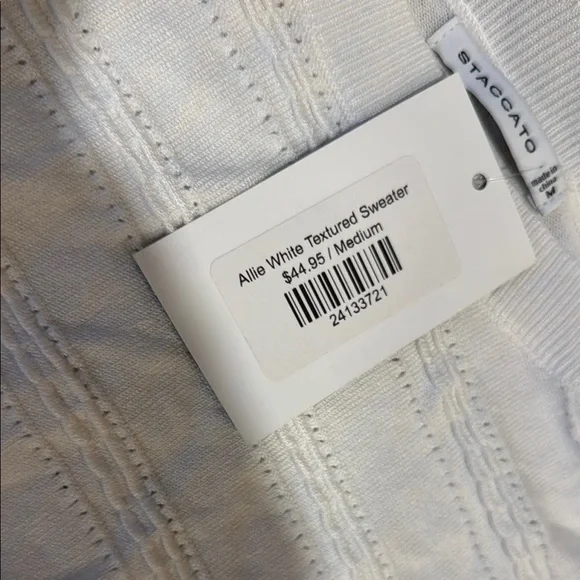 Staccato Allie White Textured Sweater NWT - Picture 3 of 5